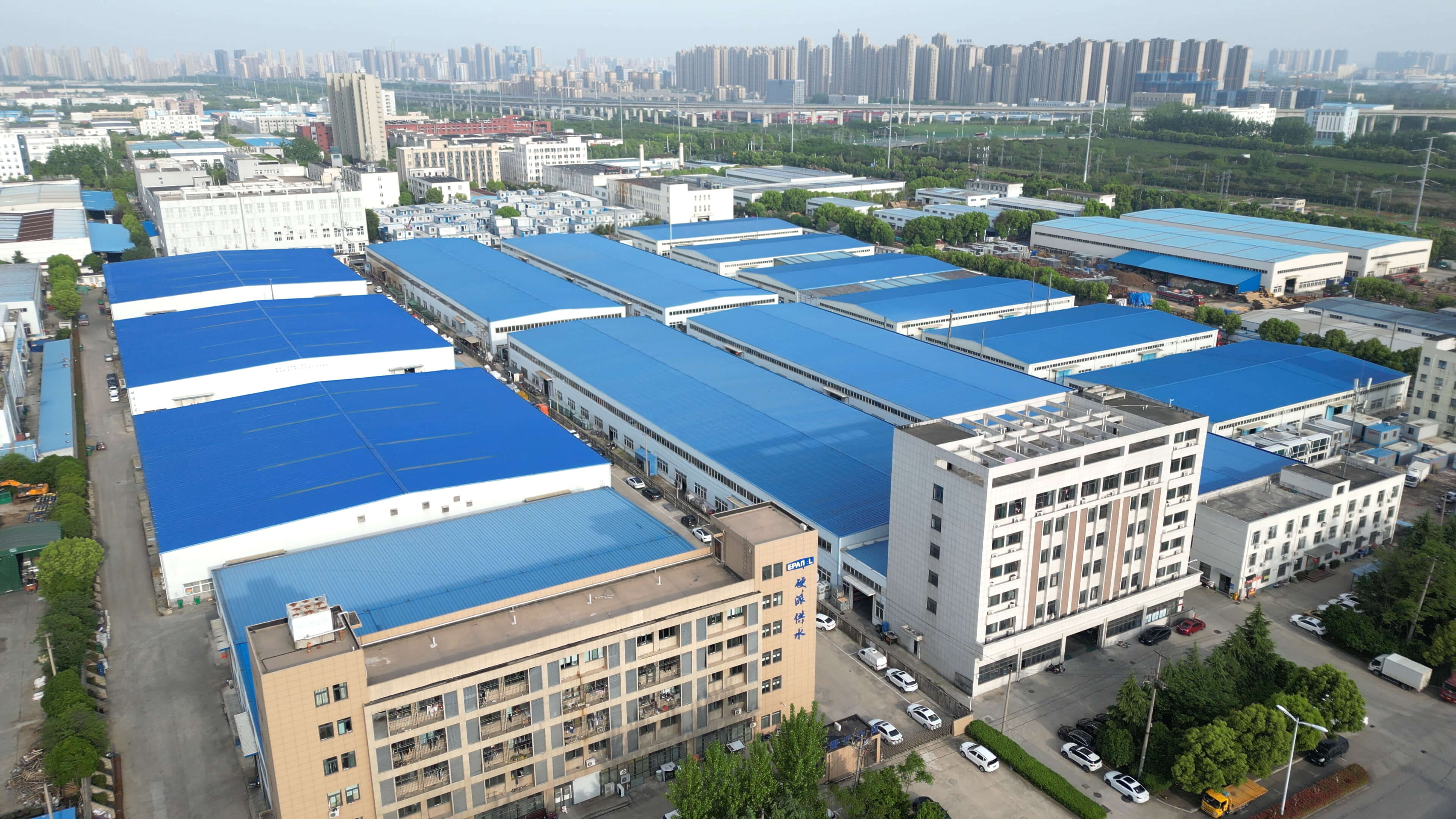 Завод компании(ретушь изображений)несколько.jpg